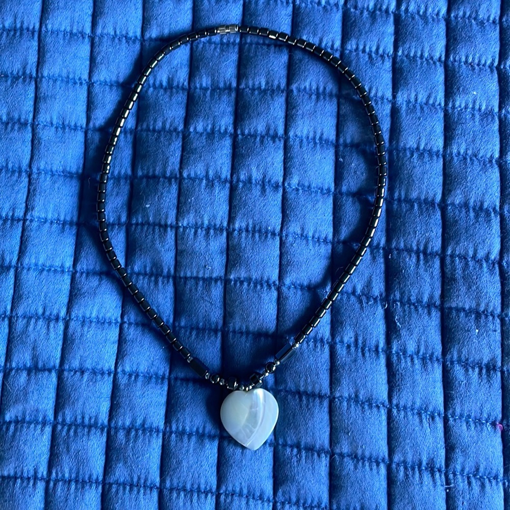 Heart stone necklace